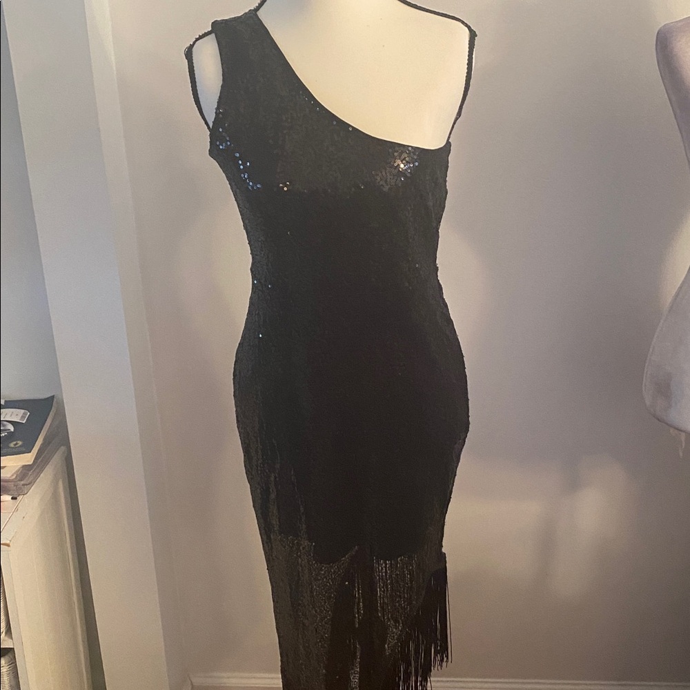 Lush Boutique NWT size small sequin on shoulder fringe hi /low dress